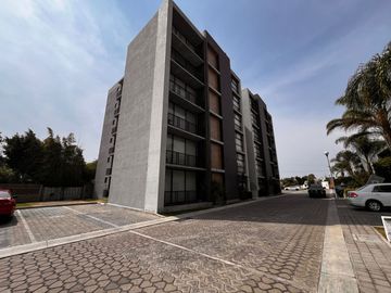 Venta de departamento cercano a la UDLAP y plaza Explanada en ciudad de Puebla