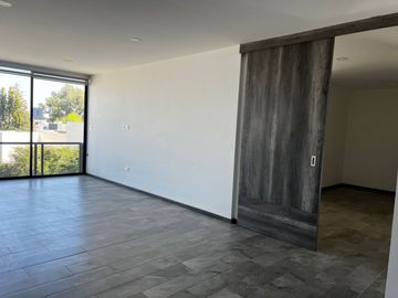 Venta de departamento cercano a la UDLAP y plaza Explanada en ciudad de Puebla