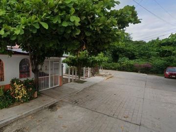 CASA EN VENTA COL EL ROSARIO TONALA CHIAPAS
