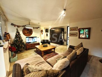 DEPARTAMENTO 2 DORMITORIOS/2 BAÑOS CON ESTACIONAMIENTO, BARRIO ITALIA, PROVIDENCIA