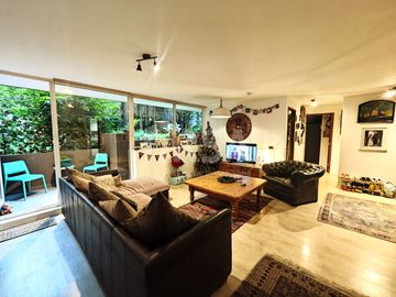 DEPARTAMENTO 2 DORMITORIOS/2 BAÑOS CON ESTACIONAMIENTO, BARRIO ITALIA, PROVIDENCIA