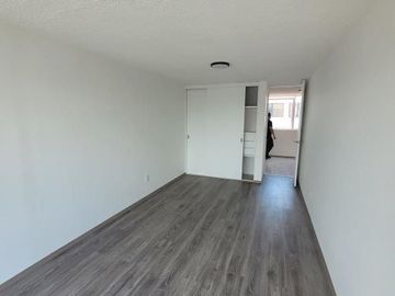Casa en Venta, Ciudad Satélite, Novelistas, Naucalpan de Juárez, Vigilancia