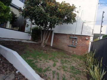 Casa en Venta, Ciudad Satélite, Novelistas, Naucalpan de Juárez, Vigilancia