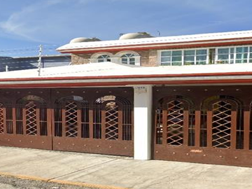 VENTA DE BONITA CASA EN COACALCO