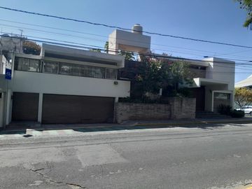 CASA EN VENTA EN PUEBLA COLONIA HUEXOTITLA PLAZA DORADA