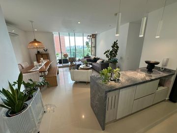 Moderno apartamento es Portal De Genoves, a pocos minutos de los centros comerciales