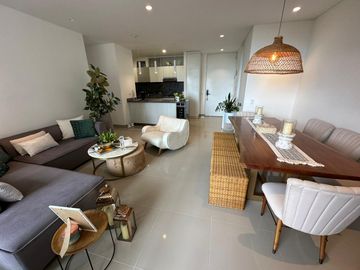 Moderno apartamento es Portal De Genoves, a pocos minutos de los centros comerciales