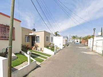 CASA EN VENTA DE REMATE EN TESISTAN ZAPOPAN JALISCO