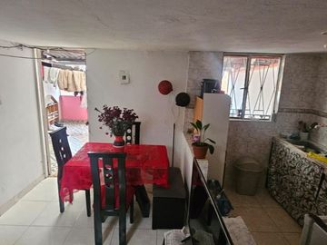 CASA EN VENTA EN MOSQUERA