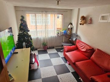 CASA EN VENTA EN MOSQUERA