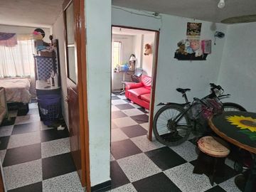 CASA EN VENTA EN MOSQUERA