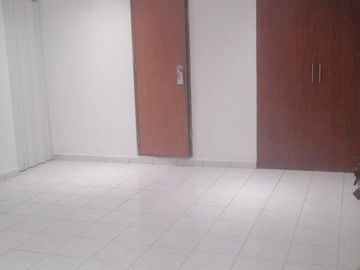 Venta De Casa En Urb. Miguel Grau