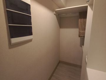 ALQUILER LOFT AMOBLADO-PISO 3 -SANTA CATALINA SIN COCHERA