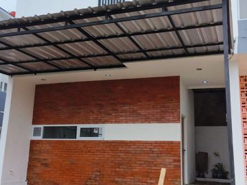 Rumah Murah Sayap Setiabudi Bandung 2 Lantai dekat UPI, Dekat Dengan Destinasi Wisata