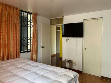VENTA DE CASA 3 PISOS MAS TERRAZA A.C. 287M2 EN SAN JUAN DE MIRAFLORES