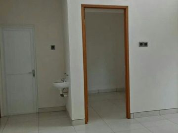 Dijual Rumah Strategis di Cluster Permata Bintaro, Semi Furnished