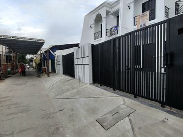 Rumah baru siap huni di condet Jakarta Timur