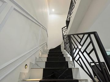 Rumah baru siap huni di condet Jakarta Timur