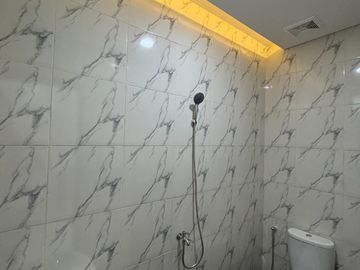 Rumah baru siap huni di condet Jakarta Timur
