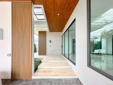 Newly built 2-storey house, 4 bedrooms, modern style, Nong Kwai Subdistrict, Hang Dong District, Chiang Mai Province, near the Royal Flora,