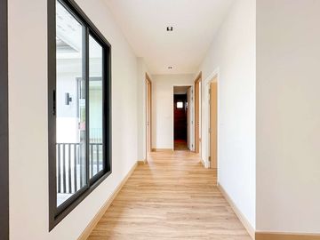 Newly built 2-storey house, 4 bedrooms, modern style, Nong Kwai Subdistrict, Hang Dong District, Chiang Mai Province, near the Royal Flora,