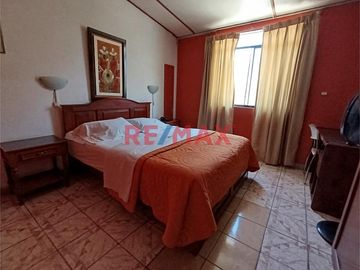 Se Vende Hotel En Av.Grau // ID: 1120132