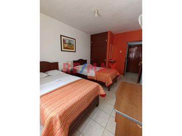 Se Vende Hotel En Av.Grau // ID: 1120132