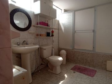 Venta De Casa De 3 Pisos En Zona Exclusiva De La Molina