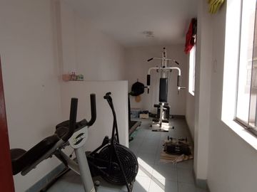 Venta De Casa De 3 Pisos En Zona Exclusiva De La Molina