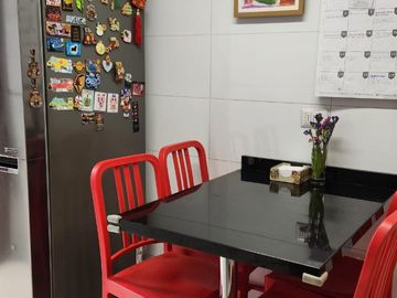 Excelente ubicación, Cercana al Metro P de Gales