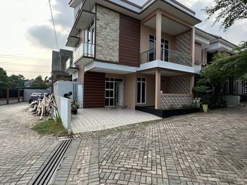 Dijual Rumah Baru Hook Lingkungan Cluster Di Cibubur Ciracas Jakarta Timur Dekat Ke Cibubur Junction