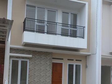 Rumah PM Sawangan,Pinggir Jalan Raya,Murah 2 LANTAI Mewah Minimalis Exclusive Kota Depok Jual Dijual