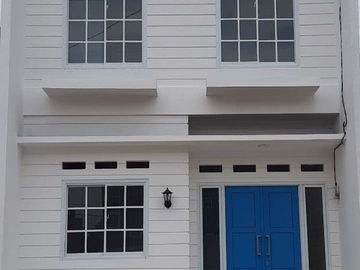 Rumah PM Sawangan,Pinggir Jalan Raya,Murah 2 LANTAI Mewah Minimalis Exclusive Kota Depok Jual Dijual
