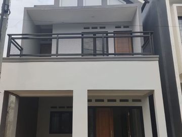 Rumah PM Sawangan,Pinggir Jalan Raya,Murah 2 LANTAI Mewah Minimalis Exclusive Kota Depok Jual Dijual