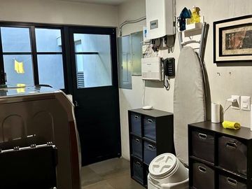 CASA EN VENTA BUGAMBILIAS