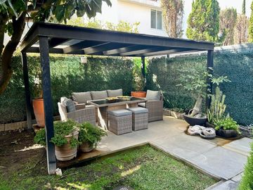 CASA EN VENTA BUGAMBILIAS