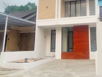 Rumah LEMBAH HIJAU CIHANJUANG, Baru Murah Mewah di Cihanjuang Parongpong, Bandung Barat, Jual Dijual