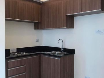 Pre-Selling and Rent-To-Own Condo in Ortigas Center - The Sapphire Bloc by RLC Residences - up to 23% discount