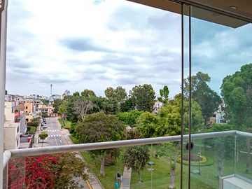DEPARTAMENTO DUPLEX LAS ARTES NORTE CON TERRAZA