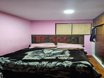 Casa En Solar Cerrado C/Vigilancia