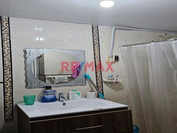 Casa En Solar Cerrado C/Vigilancia