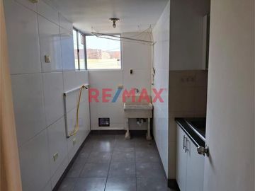VENTA DE DEPARTAMENTO EN CHORRILLOS.