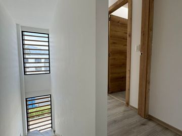 Venta  Casas Duplex de 2 Habitaciones Tumbaco