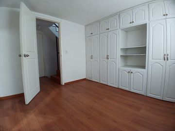Casa en venta en conjunto habitacional San Bartolo Sur de Quito