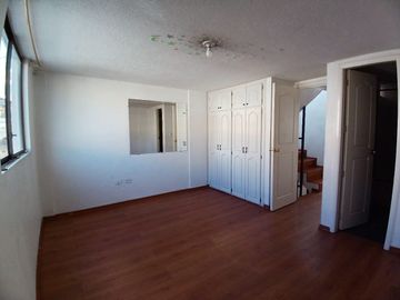 Casa en venta en conjunto habitacional San Bartolo Sur de Quito