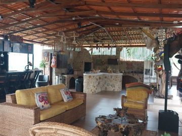 VENTA FINCA ARBOLEDAS