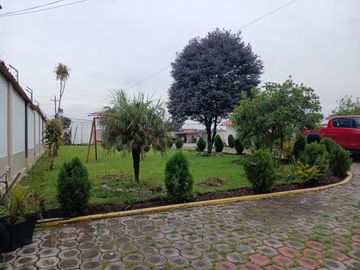Casa y amplio terreno en venta en el Valle de los Chillos Fajardo
