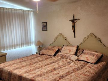 Casa u Oficina en Venta en Jardines del Moral, León, Gto.