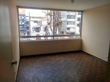 ALQUILER DE DEPARTAMENTO EN AV. AREQUIPA 120m2, LIMITE CON SAN ISIDRO