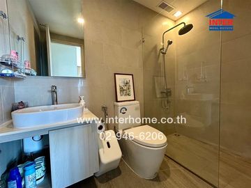 Condominium 71.6 sq.m. Infinity One Condominium, Sukhumvit Road, Phrayasatcha Road, Mueang Chonburi, Chonburi